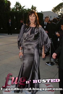 Anjelica Huston