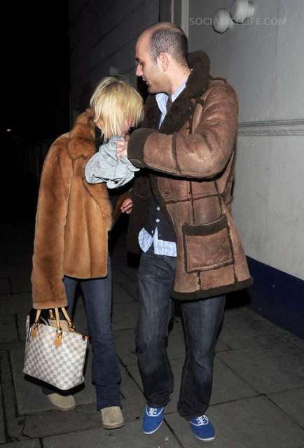 Tara Reid: colapso en Bali y más. » reidtara01080805iu7 reidtara01080805iu7.jpg