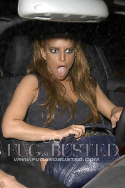 Jessica Simpson omg scare face Mostrar imagen