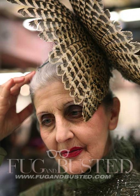 Eloisa Bercero y el floripondio Eloisa Bercero: poco gusto y mucho dinero » discrecion total